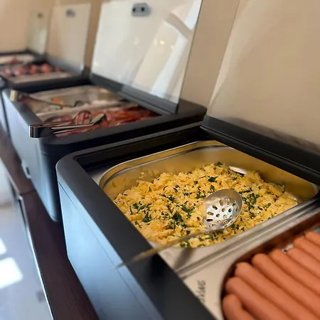 מלון Rudolf Ii 4*